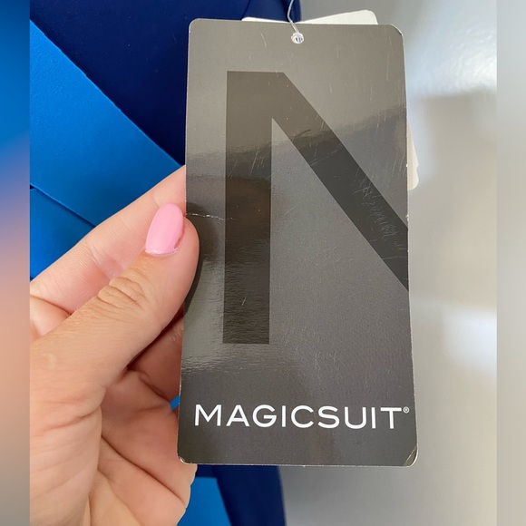 MAGICSUIT brand new - Picture 2 of 3